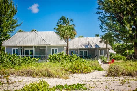 shalimar beach cottages.